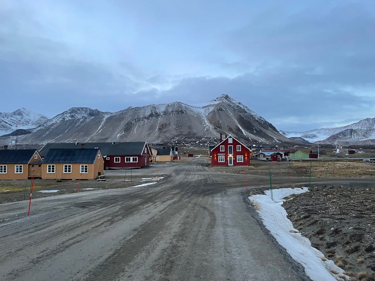 Ny-Ålesund, October 2024, photo: Esther Harrison 